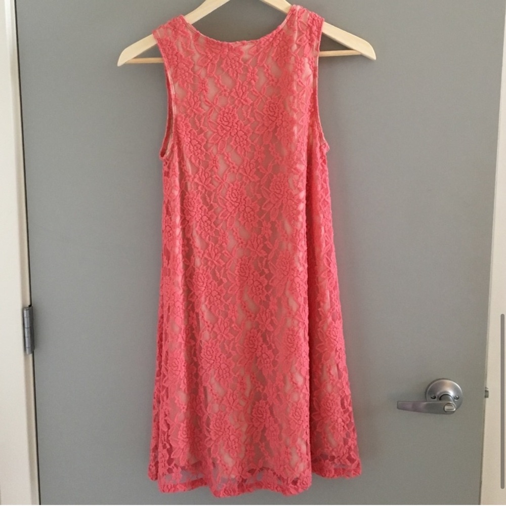 Socialite Pink Lace Dress
